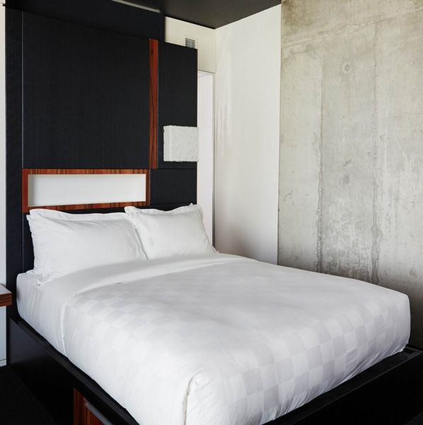 Alt Downtown Hotel